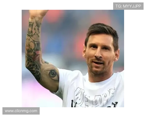 梅西的足球传奇与音乐梦想交织的精彩人生旅程